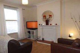 2 Bedroom Terraced h...